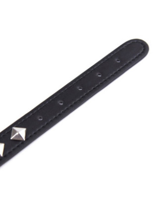 Collier réglable avec déco en métal 